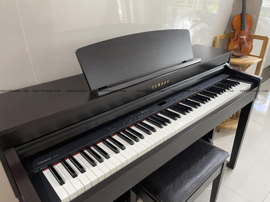Piano điện Yamaha CLP 470 R
