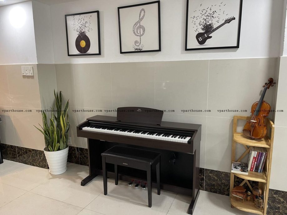 Yamaha YDP 140 BN