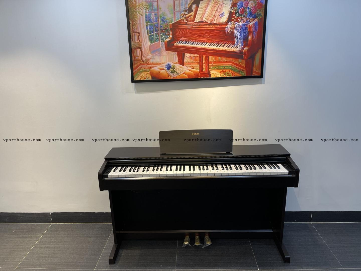 Piano điện Yamaha YDP-143 R