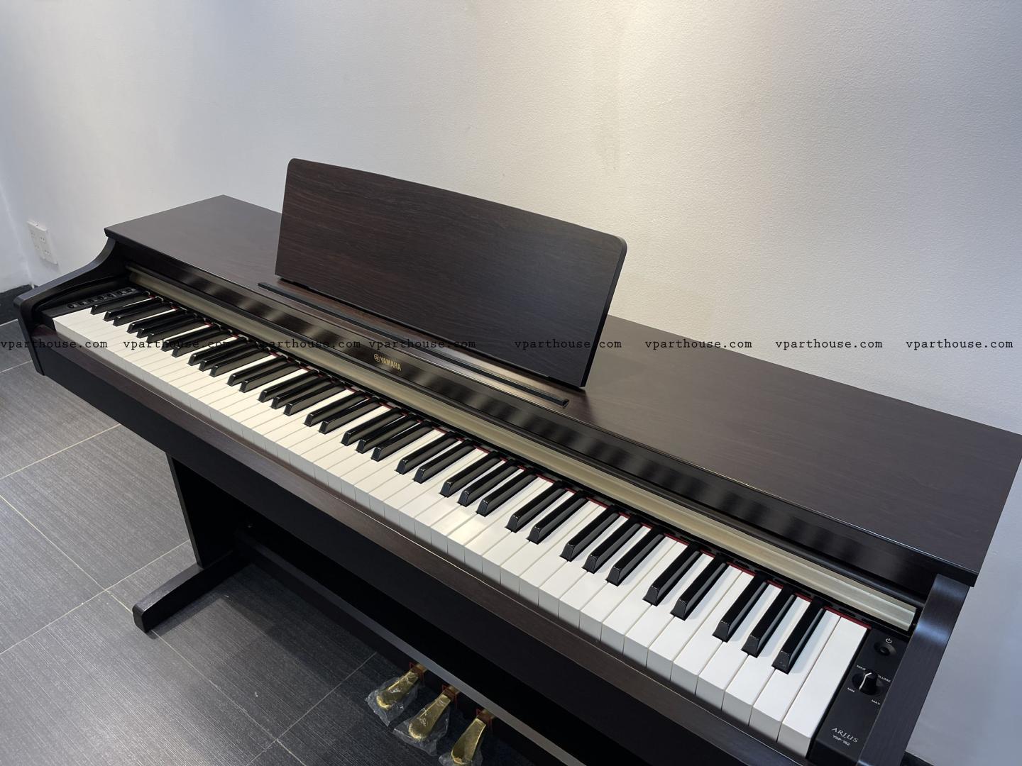 Đàn piano Yamaha YDP 162 loại Console cổ điển