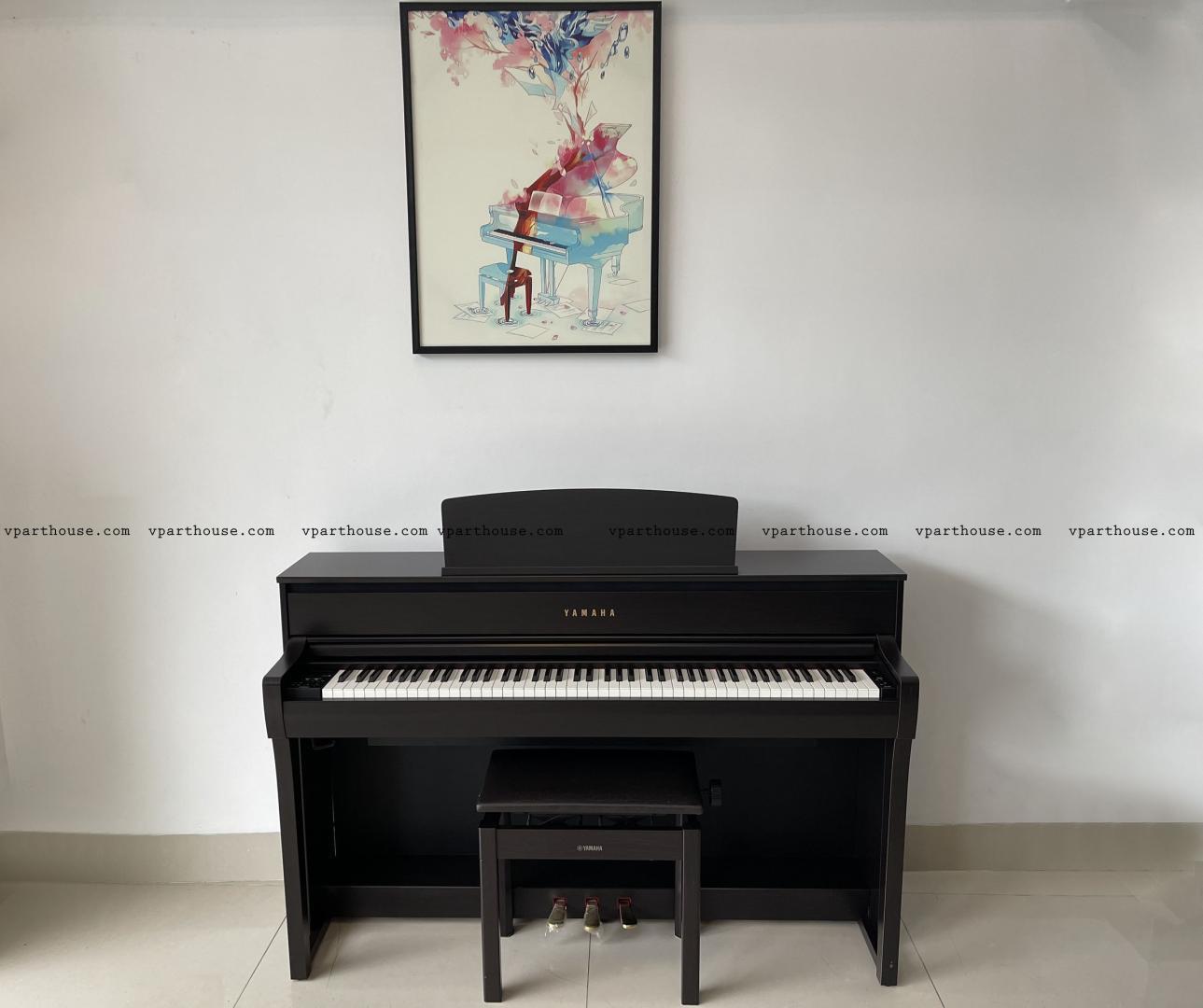 Piano điện Yamaha CLP-675 R