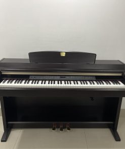 Piano điện Yamaha CLP 330 R