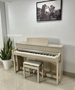 Đàn Piano điện Yamaha CLP 635 WA trong phòng