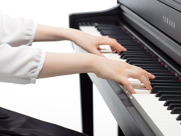 bàn phím đàn piano điện Yamaha CLP-745