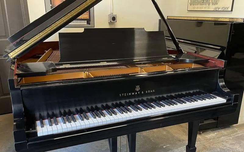 Steinway Piano là một trong các thương hiệu đàn piano nổi tiếng