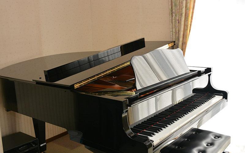 Đàn piano cơ hoạt động bằng cơ cấu cơ học
