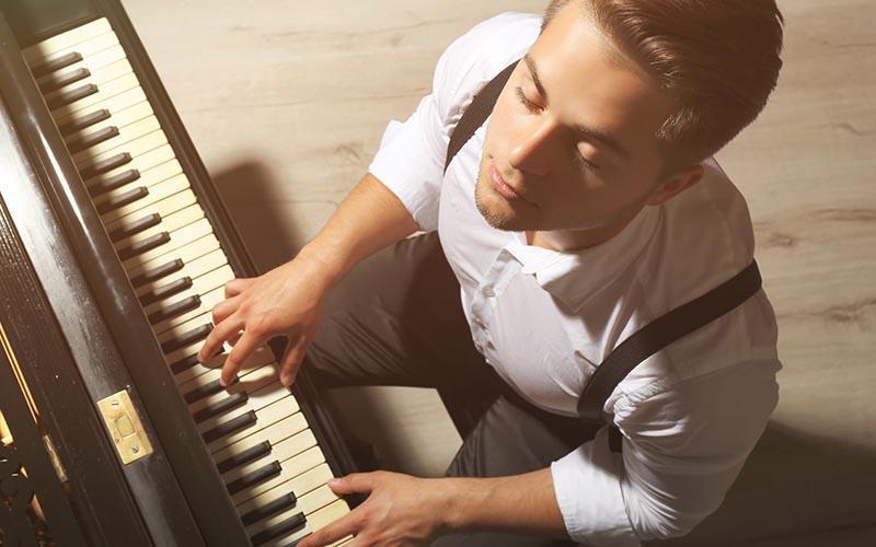 Những lợi ích của việc chơi đàn piano
