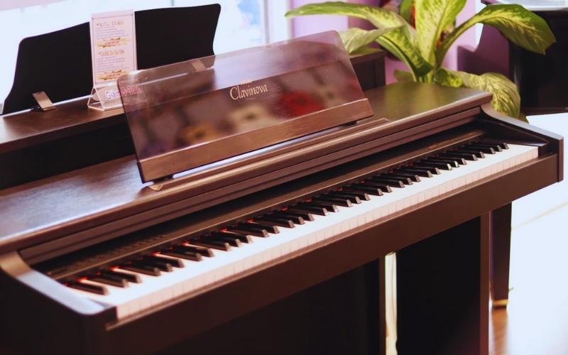 Việc mua đàn piano cũ cần phải kiểm tra kỹ để đảm bảo chất lượng sản phẩm