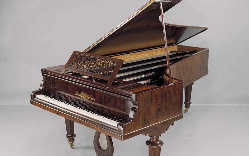 Piano cổ Érard của Beethoven được sản xuất năm 1803