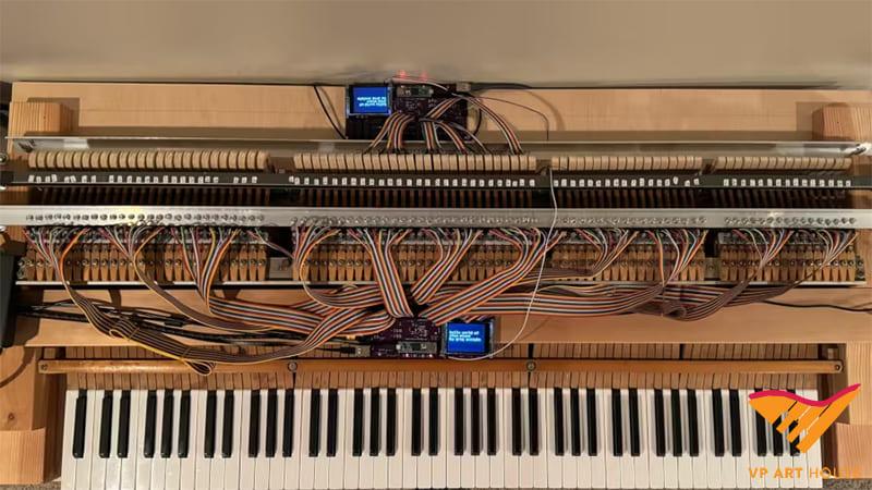 Loa đàn Piano điện bị rè - Cách khắc phục hiệu quả từ chuyên gia 9 Bàn phím bị lệch dễ nhầm lẫn với loa đàn piano điện bị rè